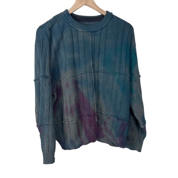 Urban Renewal Upcycled VTG Blue Tie Dye Distressed Sweater - Picture 1 of 4